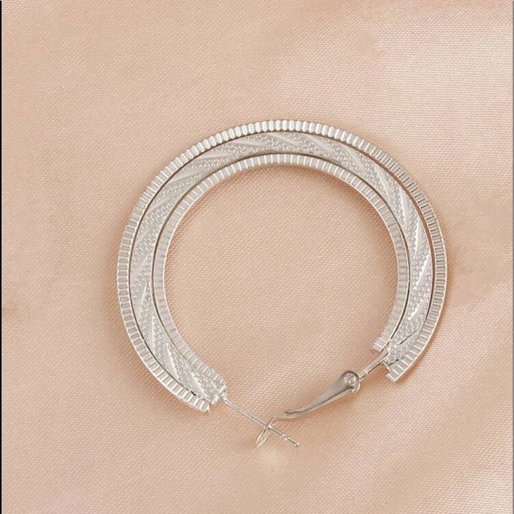 New Sterling Silver Round Boho Minimalist Hoop Earrings - Picture 7 of 8